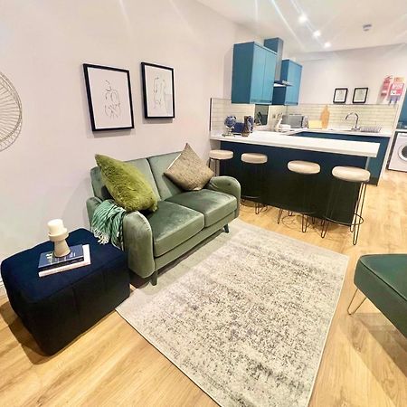 Appartamento Gorgeous Newly Renovated 2 Double Bed Flat Swansea Esterno foto