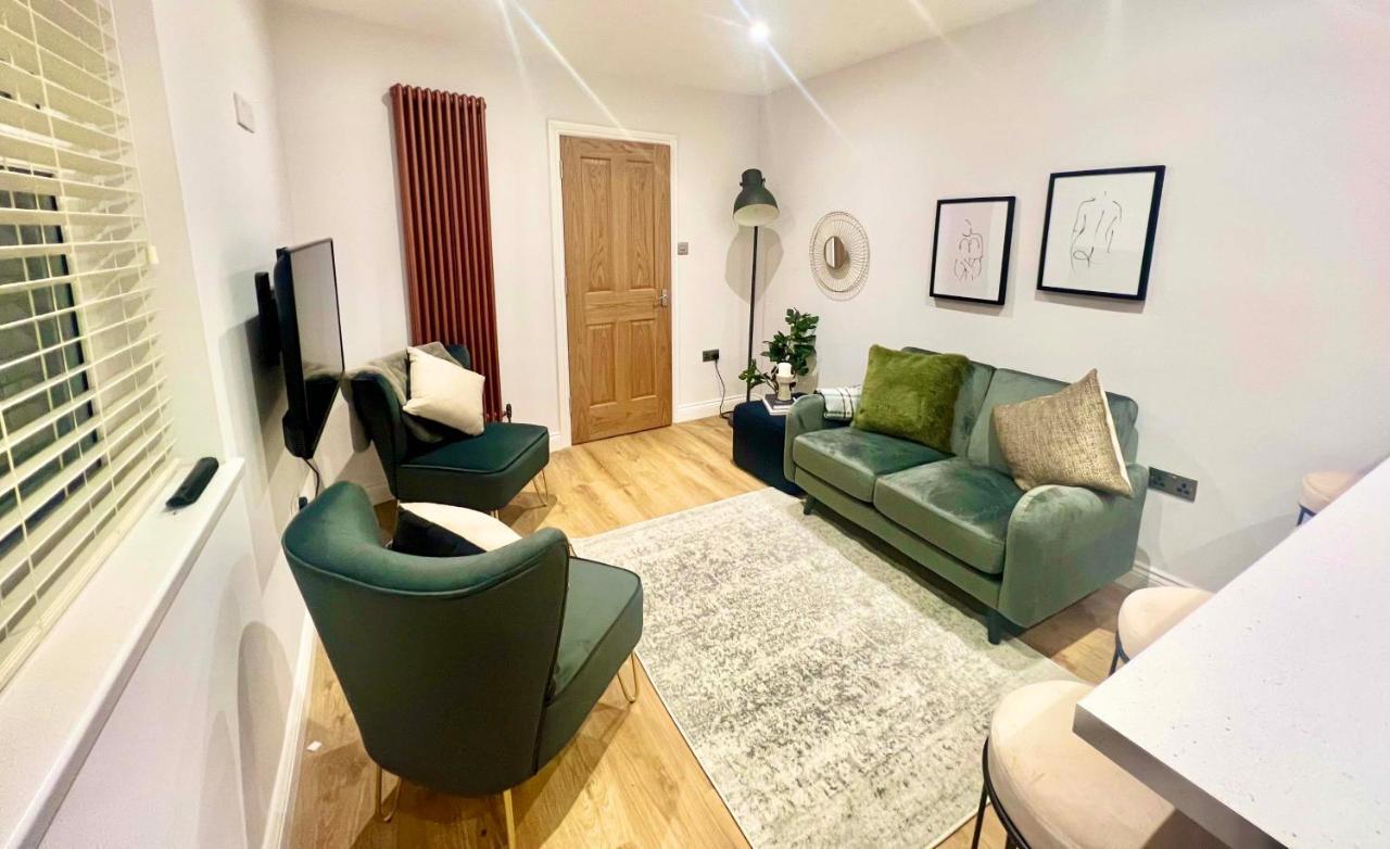 Appartamento Gorgeous Newly Renovated 2 Double Bed Flat Swansea Esterno foto