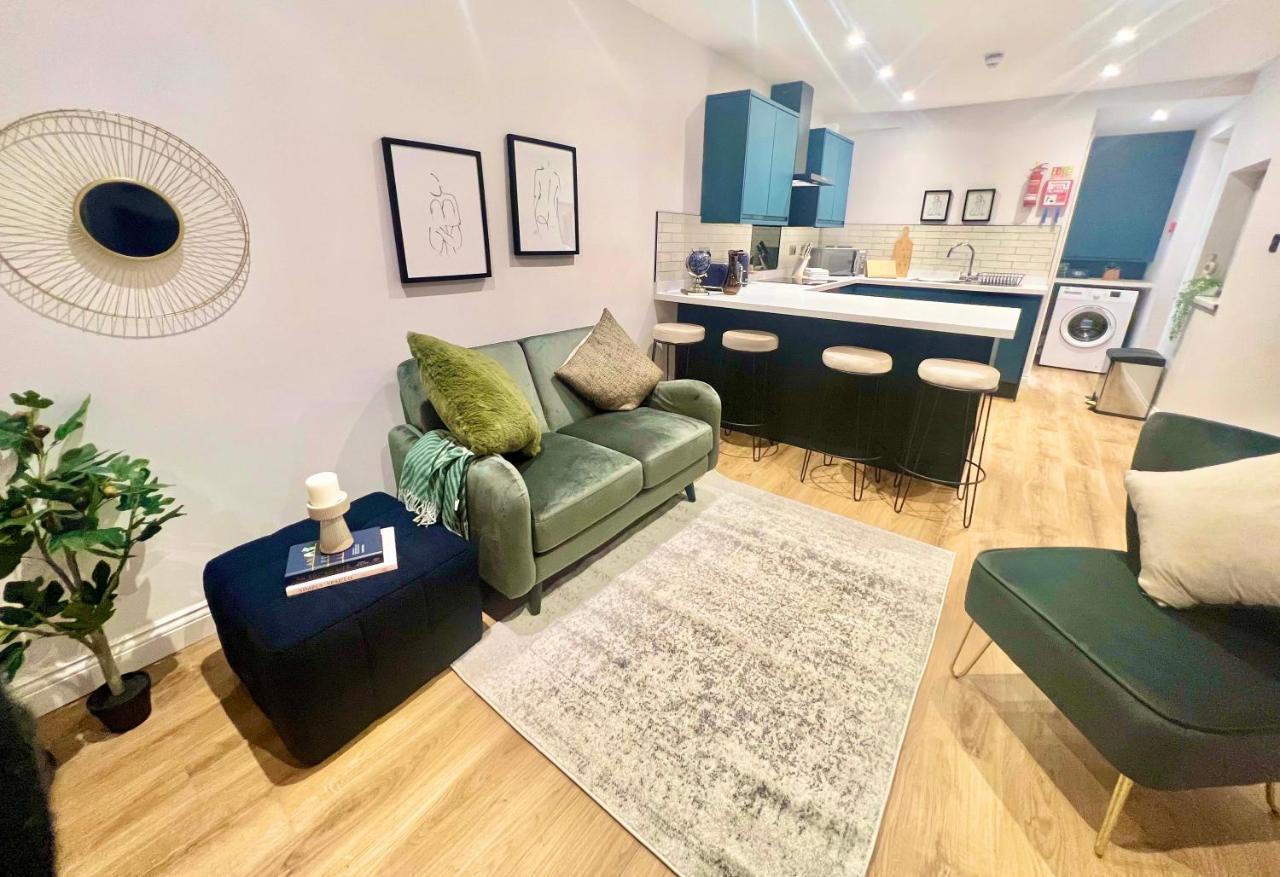 Appartamento Gorgeous Newly Renovated 2 Double Bed Flat Swansea Esterno foto