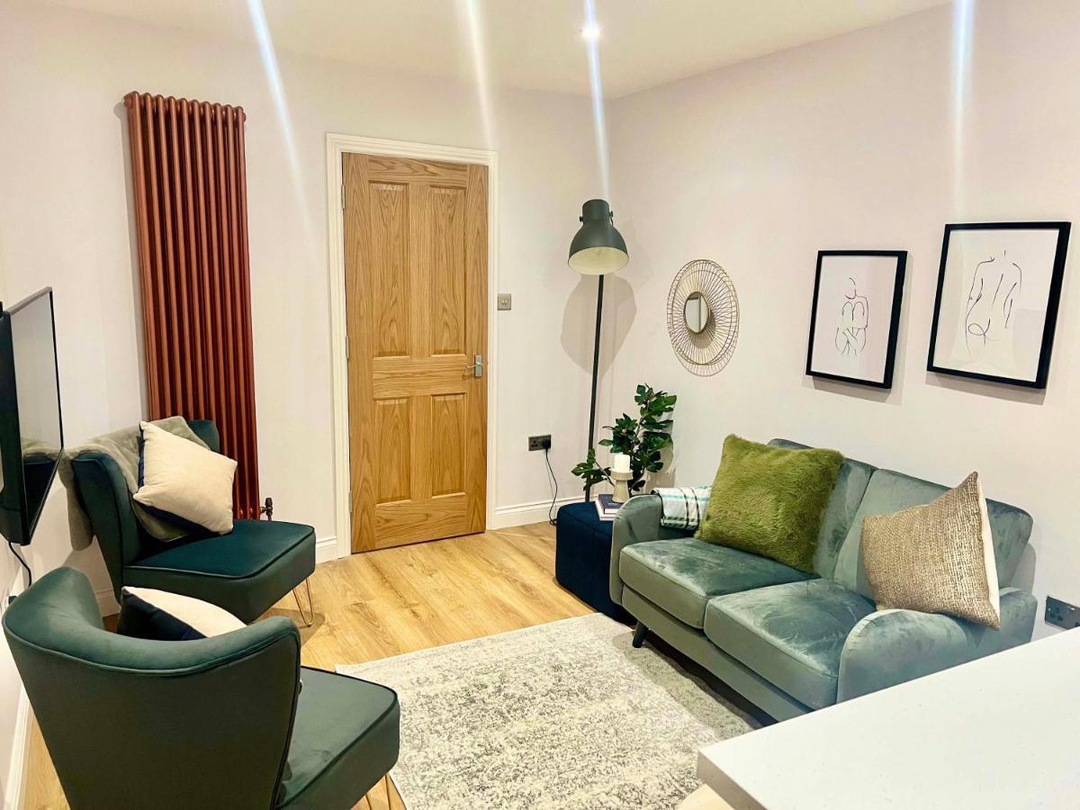 Appartamento Gorgeous Newly Renovated 2 Double Bed Flat Swansea Esterno foto